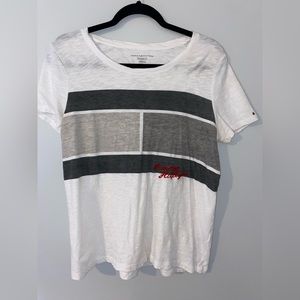 Tommy Hilfiger tee